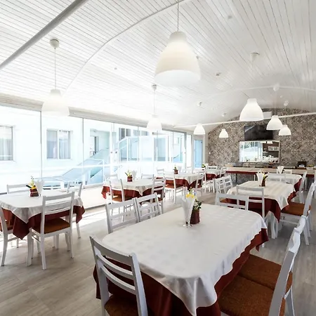 Noviz Hotel 3*