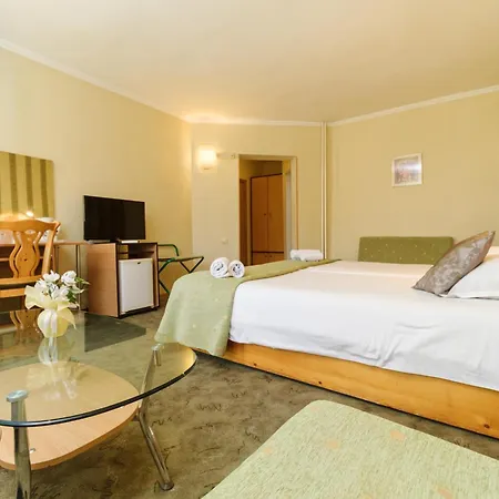 Noviz Hotel 3*