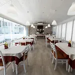 Noviz Hotel 3*