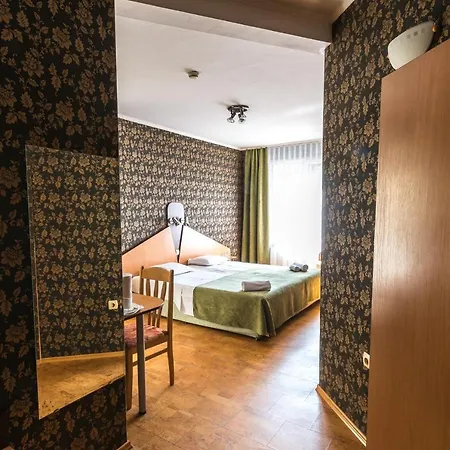 Noviz Готель 3*