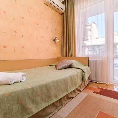 Noviz Hotel 3*