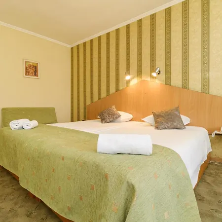Noviz Hotel