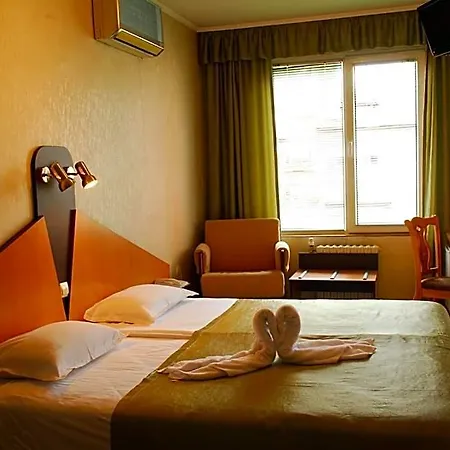 Noviz Hotel