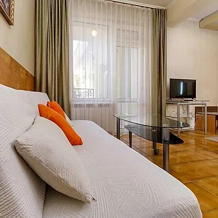 Hotel Noviz 3*