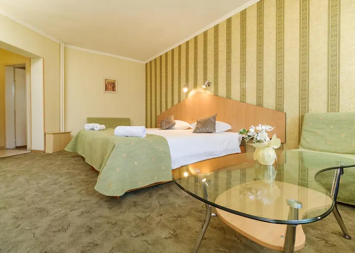 Noviz 호텔 플로브디프